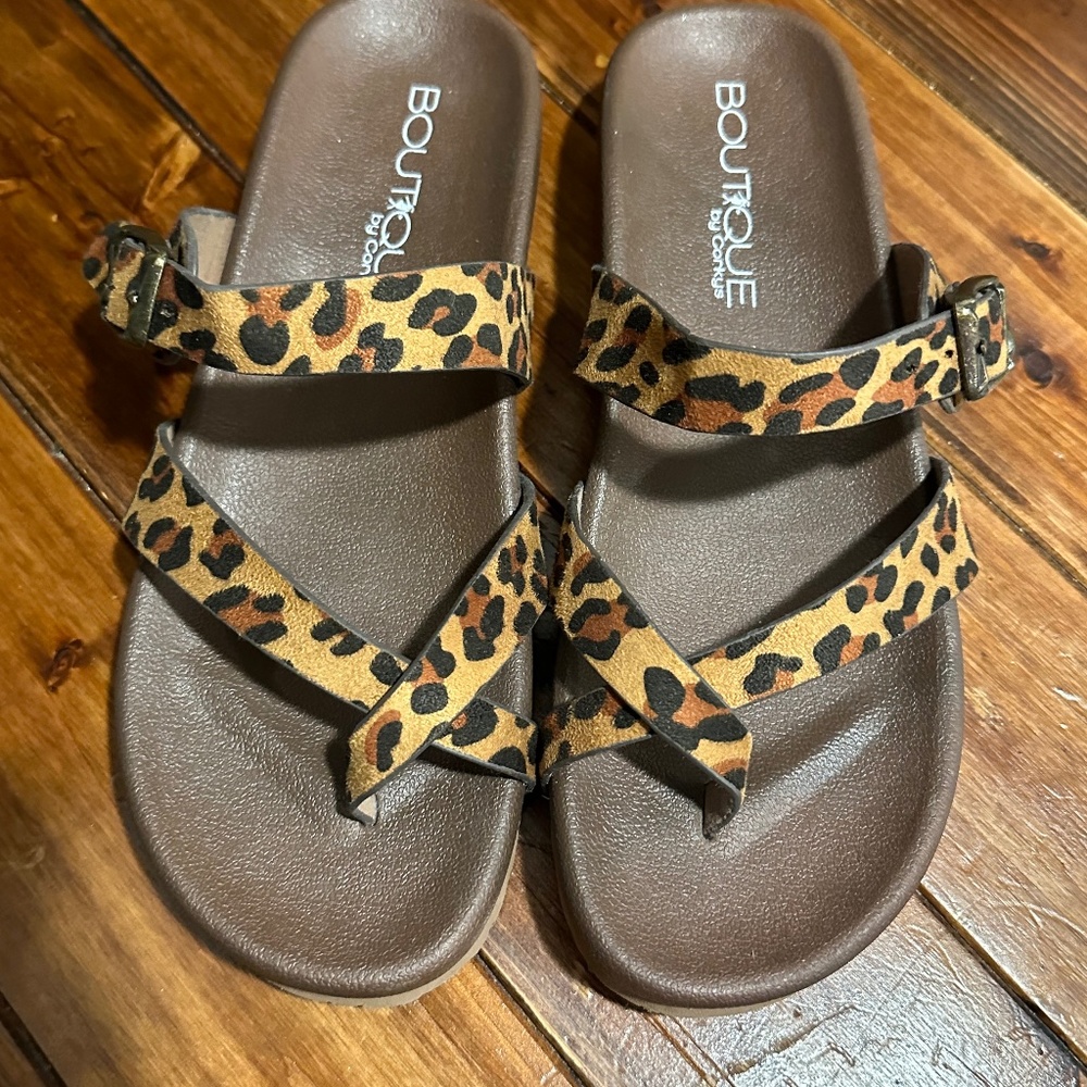 Boutique by Corkys Leopard print sandals Size 9